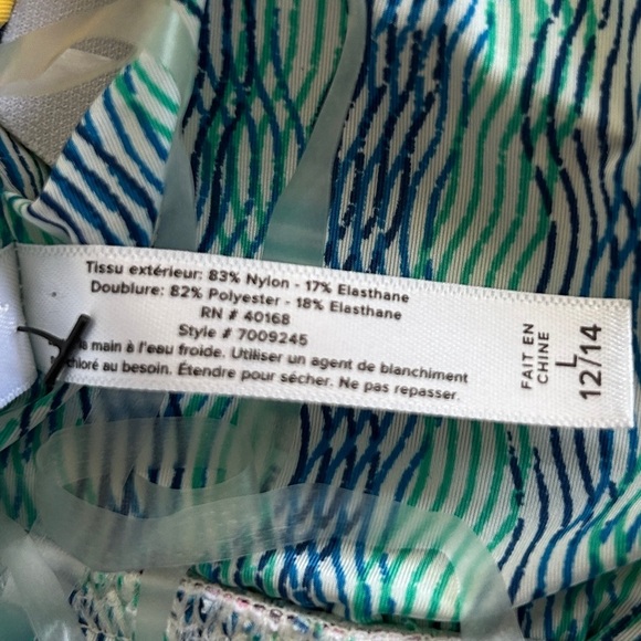 Vera Bradley Stamp Pattern Blue Green Back Tie Sleeveless Top Size Large (12/14) - Picture 6 of 8